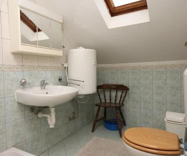 アパート With Parking Space Bibinje, Zadar - 6160 ビビニェ